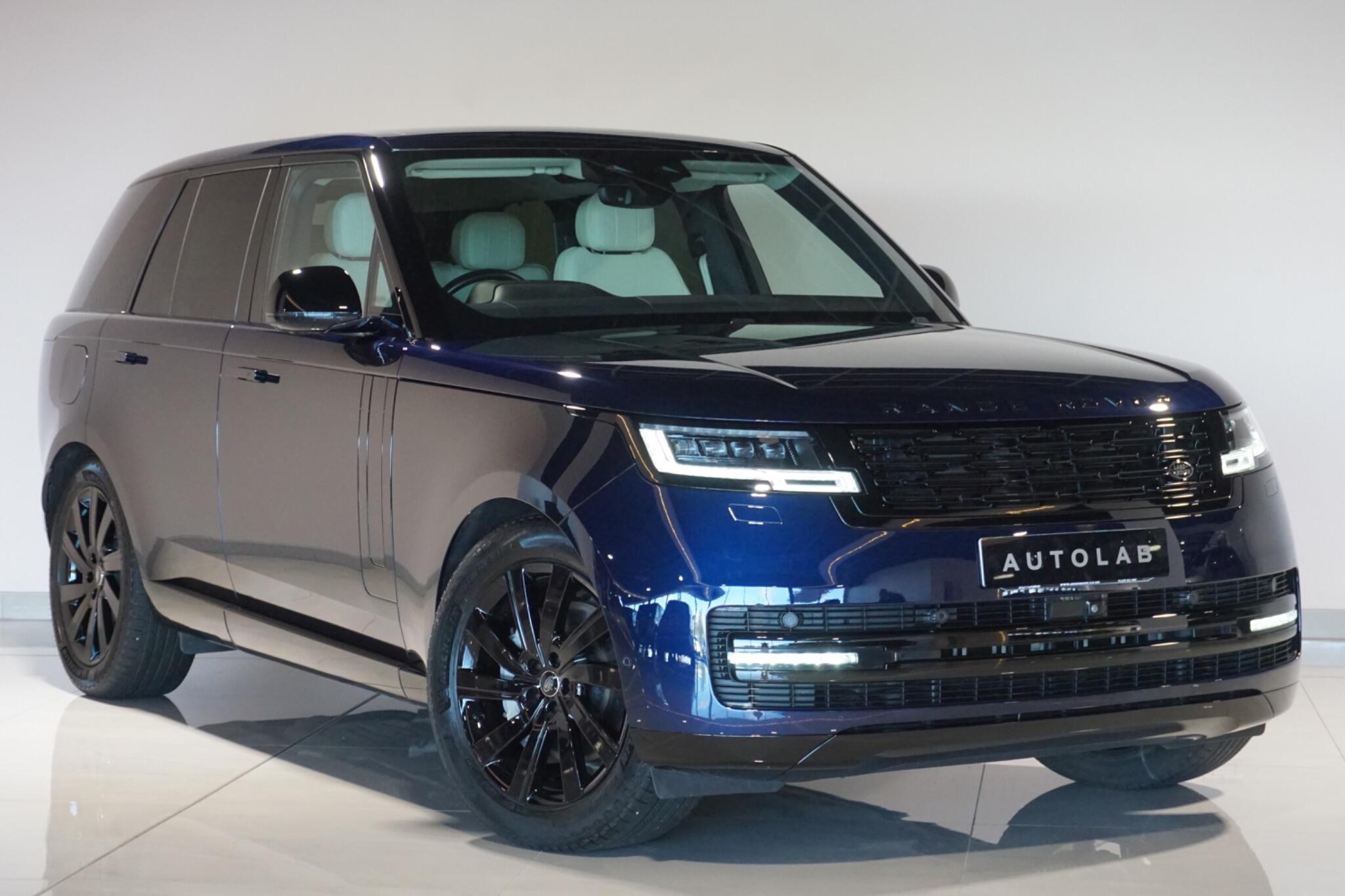 Land Rover Range Rover 3.0 D300 MHEV SE SUV 5dr Diesel Auto 4WD Euro 6 (s/s) (300 ps)